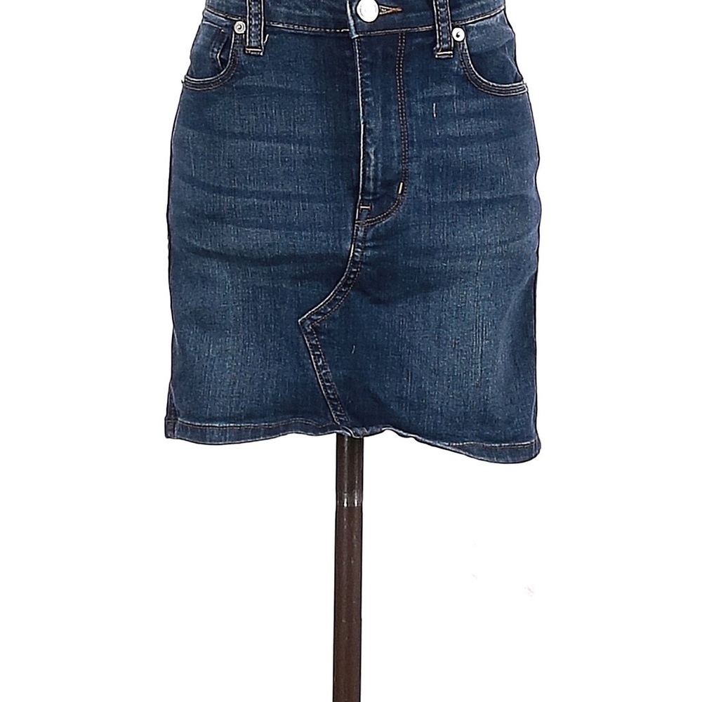 We the Free denim skirt ⭐️Like New⭐️ size 27